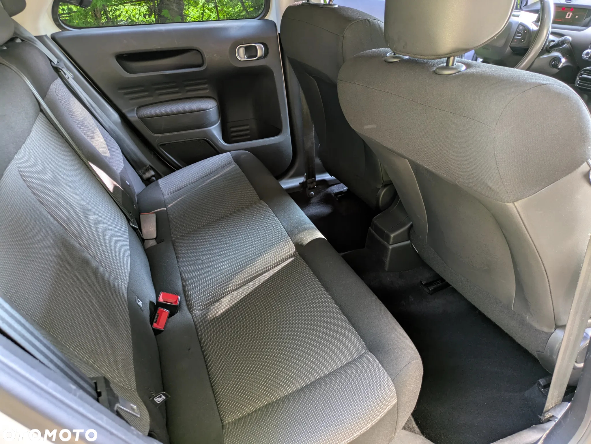 Citroën C4 Cactus 1.6 e-HDi Shine ETG - 14