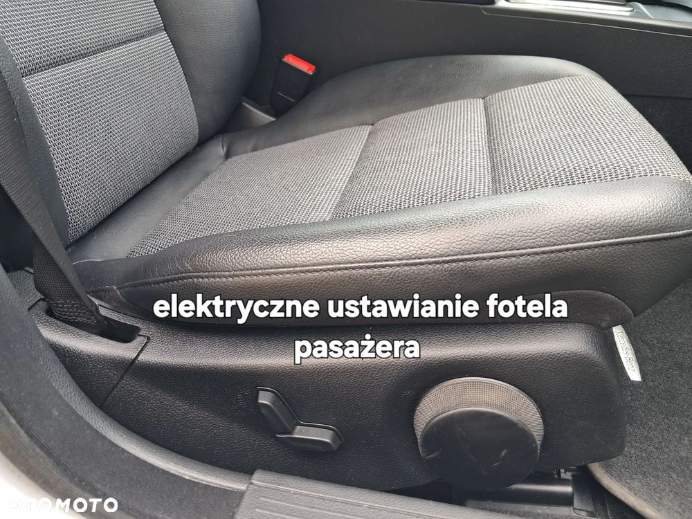 Mercedes-Benz Klasa C 200 CDI DPF Automatik BlueEFFICIENCY Avantgarde - 30