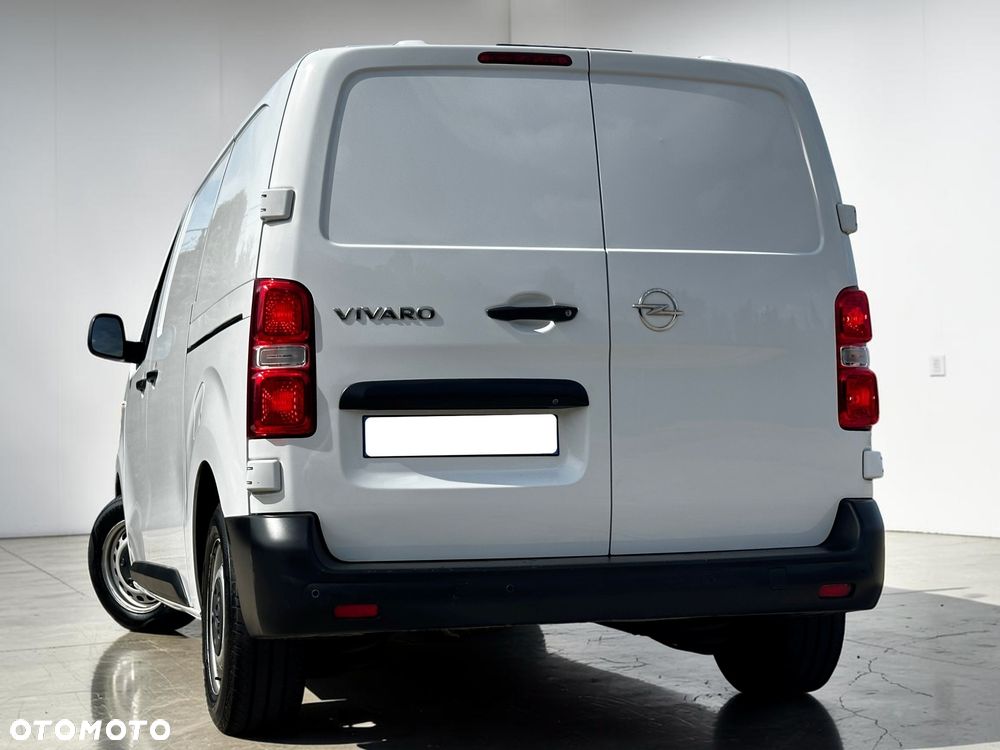 Opel Vivaro - 11