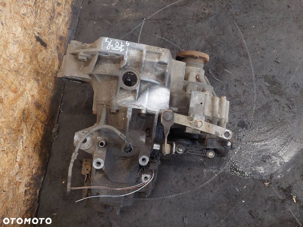 SKRZYNIA BIEGÓW  AUDI A3 8L DLP MANUAL 5 BIEGÓW ID: 238014 - 5