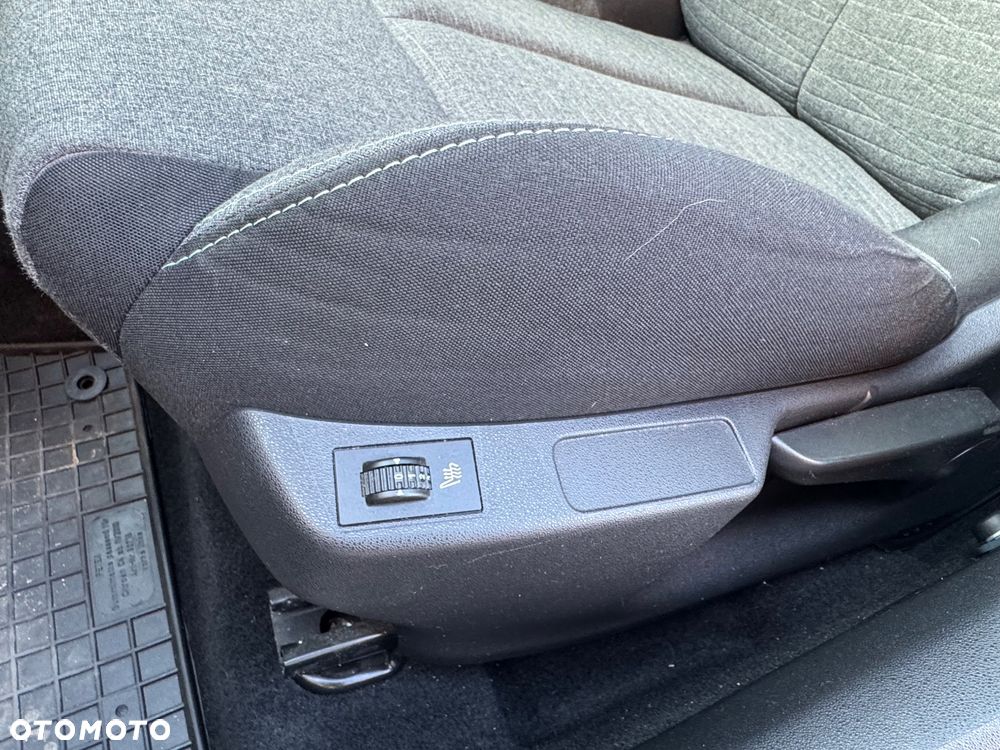 Citroën C4 BlueHDi 100 Selection - 11