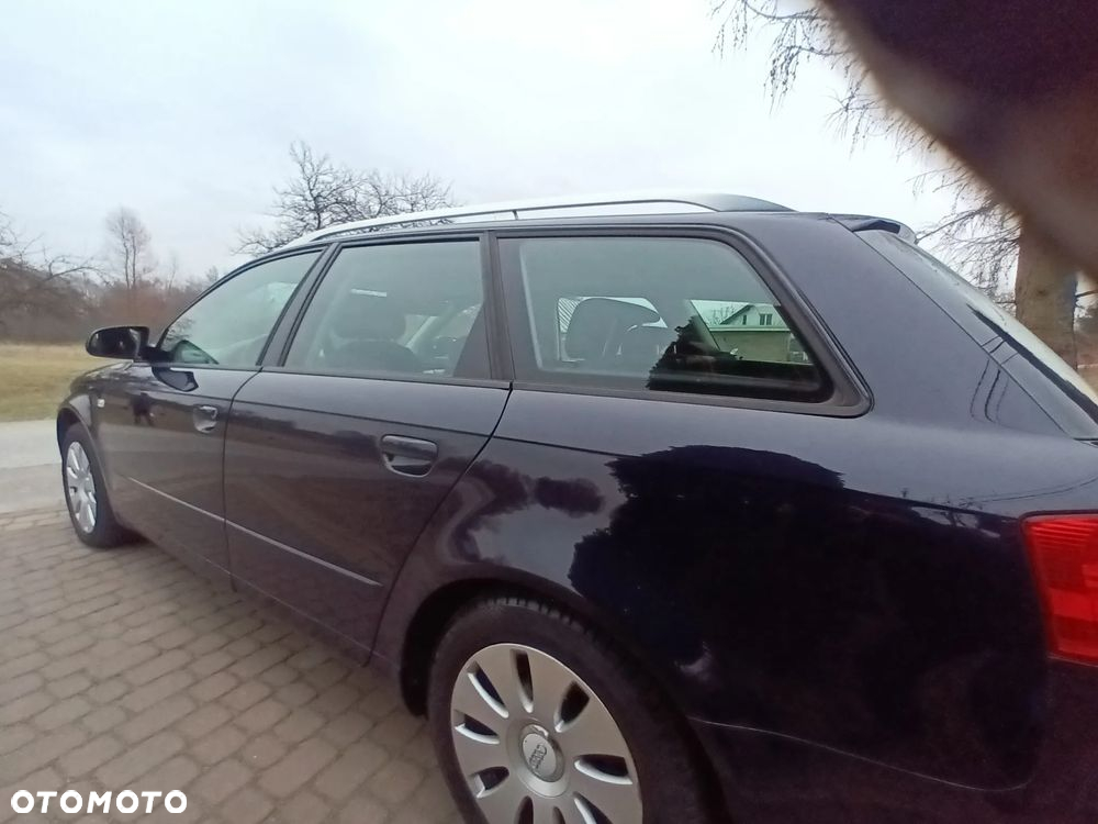 Audi A4 Avant 2.0 TDI Multitronic - 9