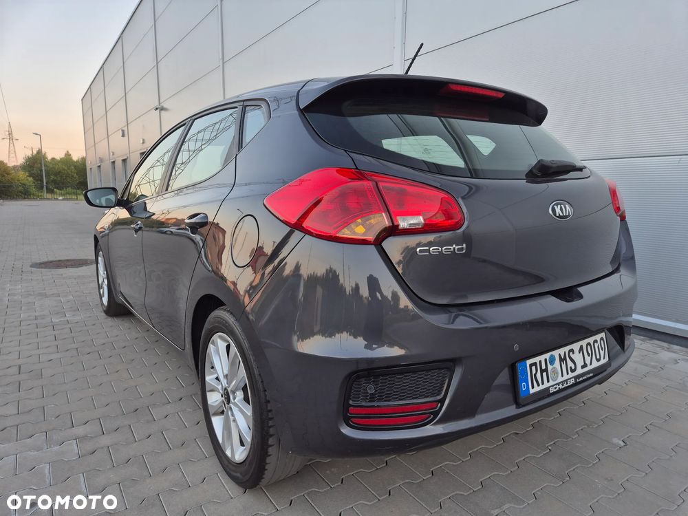 Kia Ceed 1.4 M - 18