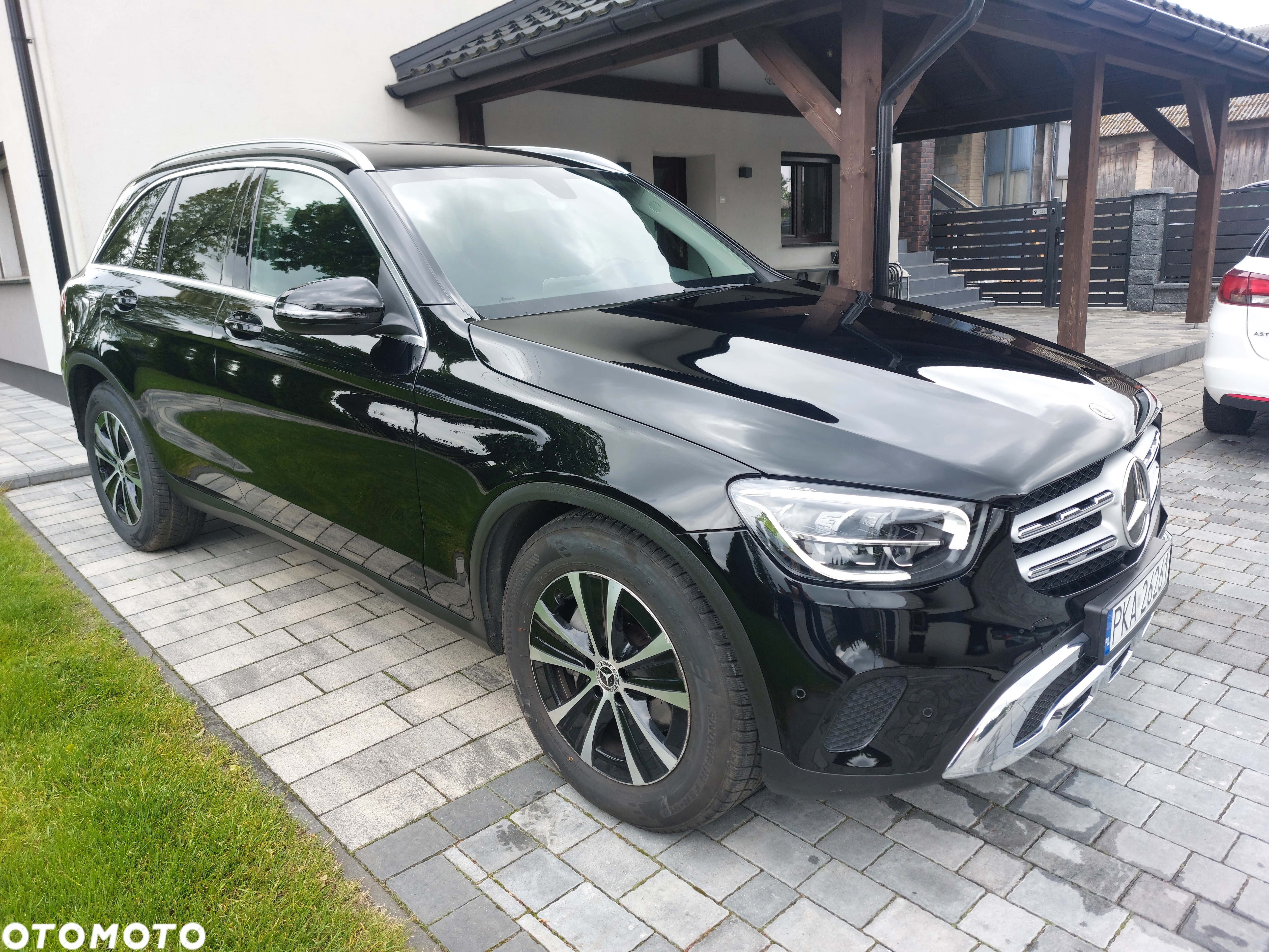 Mercedes-Benz GLC 220 d 4-Matic - 2