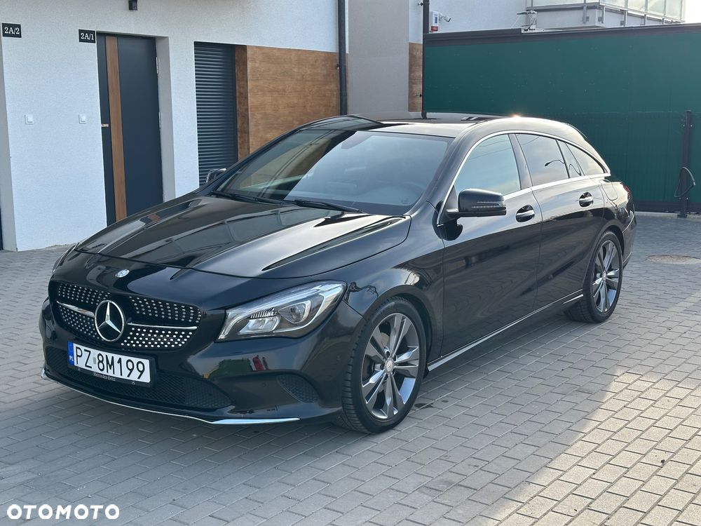 Mercedes-Benz CLA 200 d 4Matic 7G-DCT AMG Line - 35