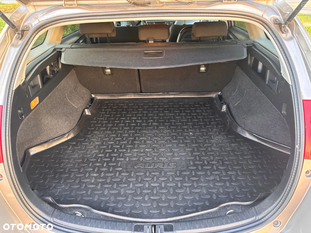 Toyota Auris 2.0 D-4D Executive - 13