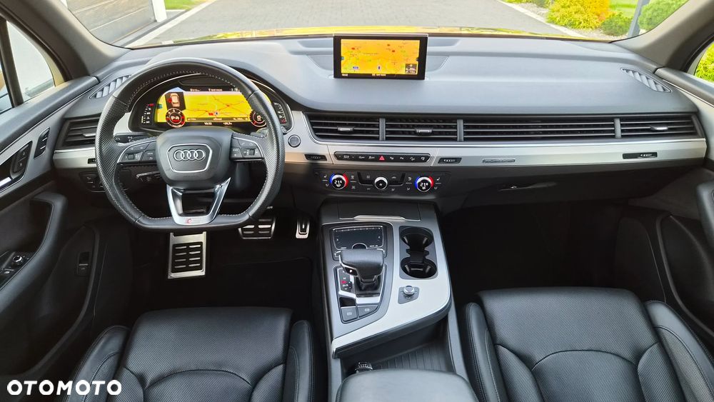 Audi Q7 - 8