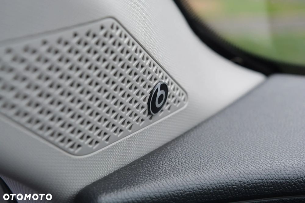 Seat Leon Sportstourer 2.0 TDI DSG Style - 24