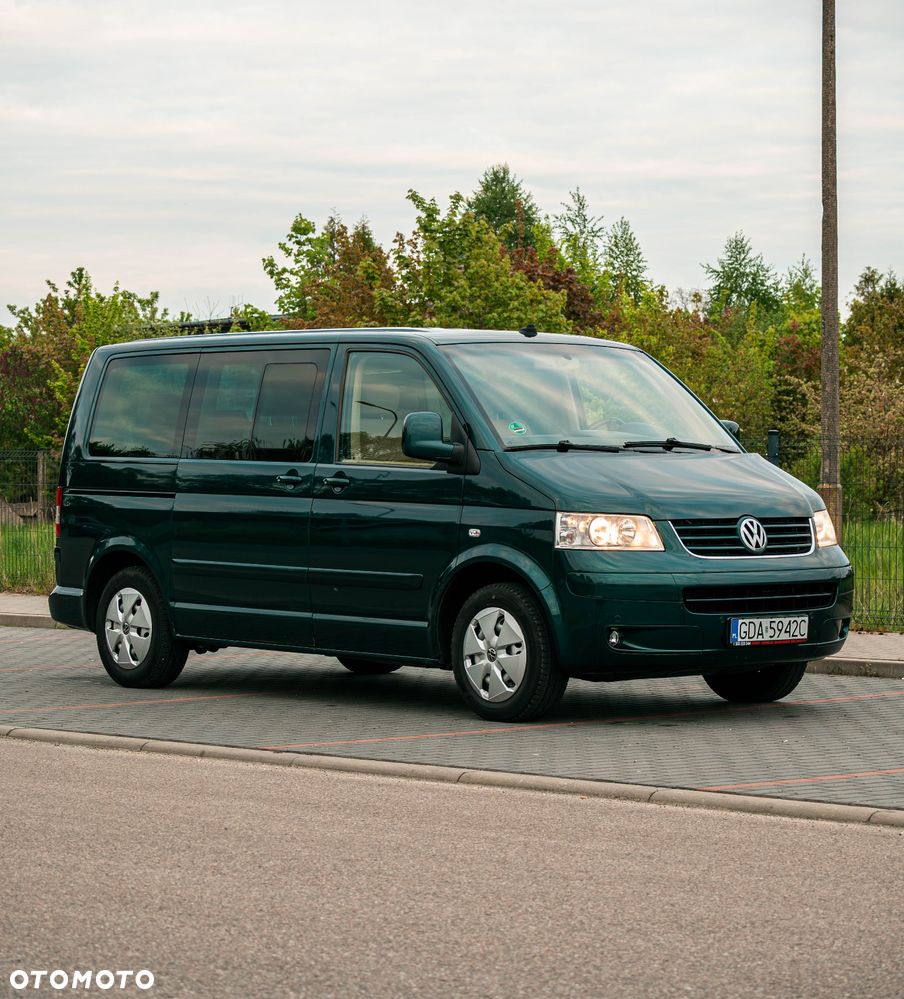 Volkswagen Multivan - 1