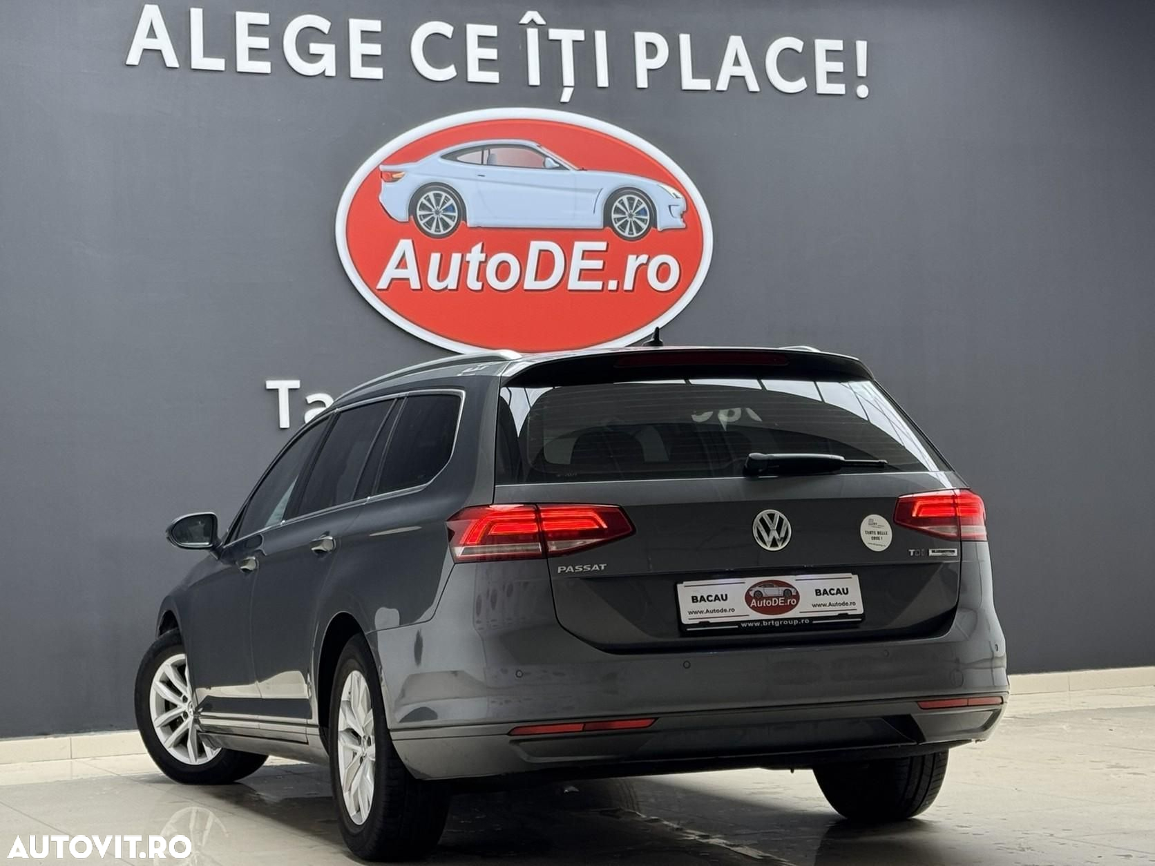 Volkswagen Passat - 3