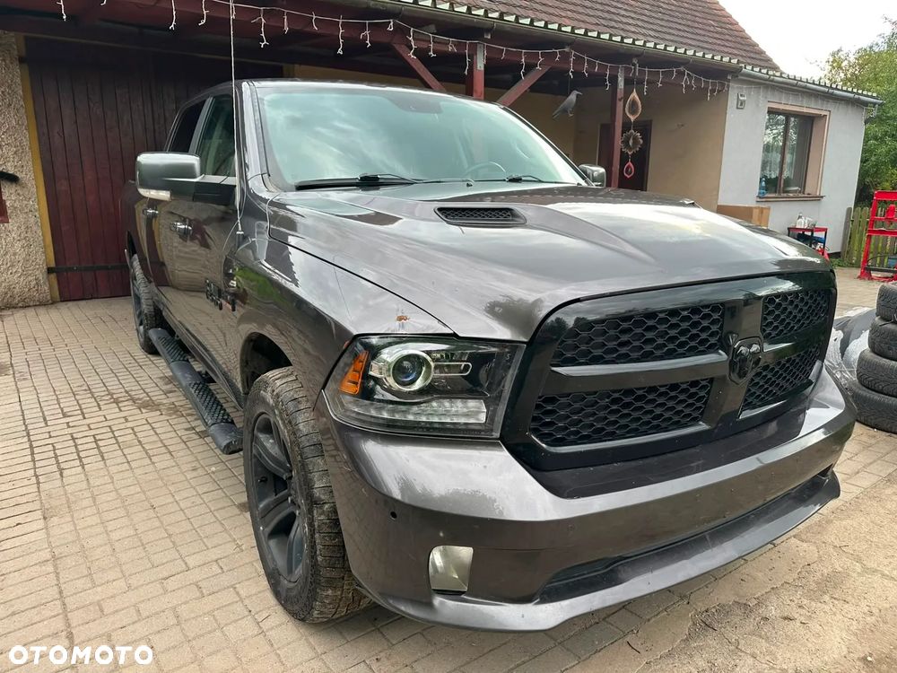 Dodge RAM - 7
