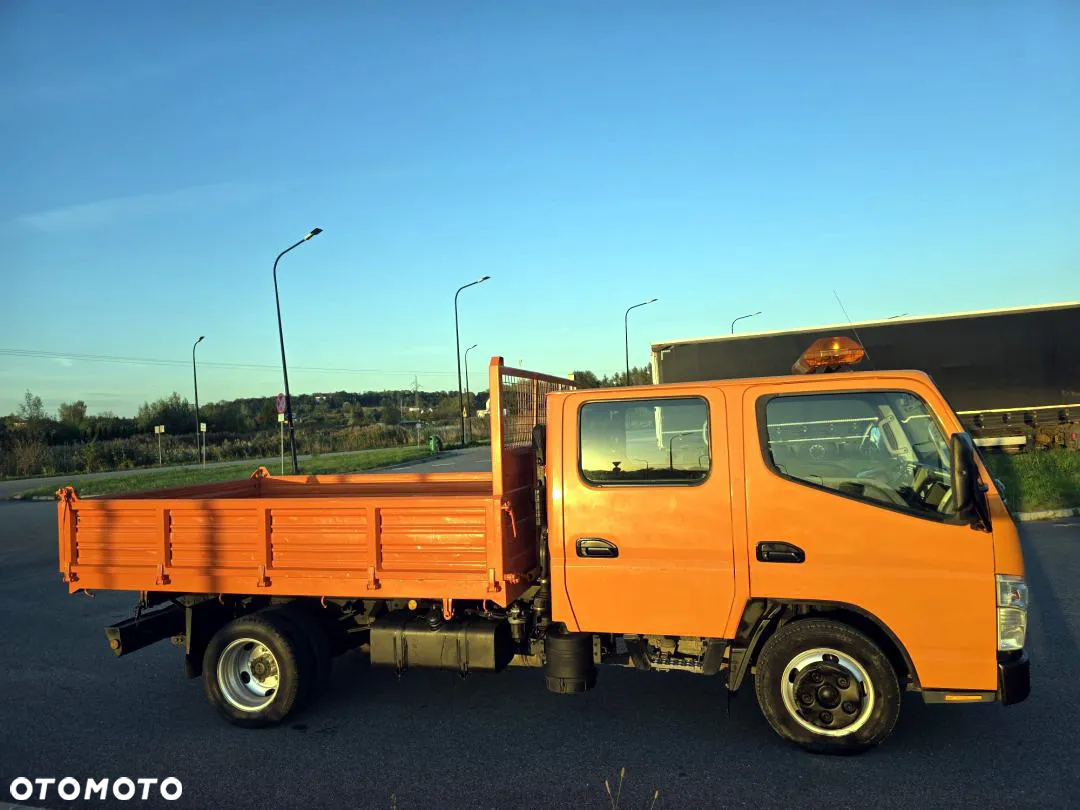 Mitsubishi FUSO CANTER - 10