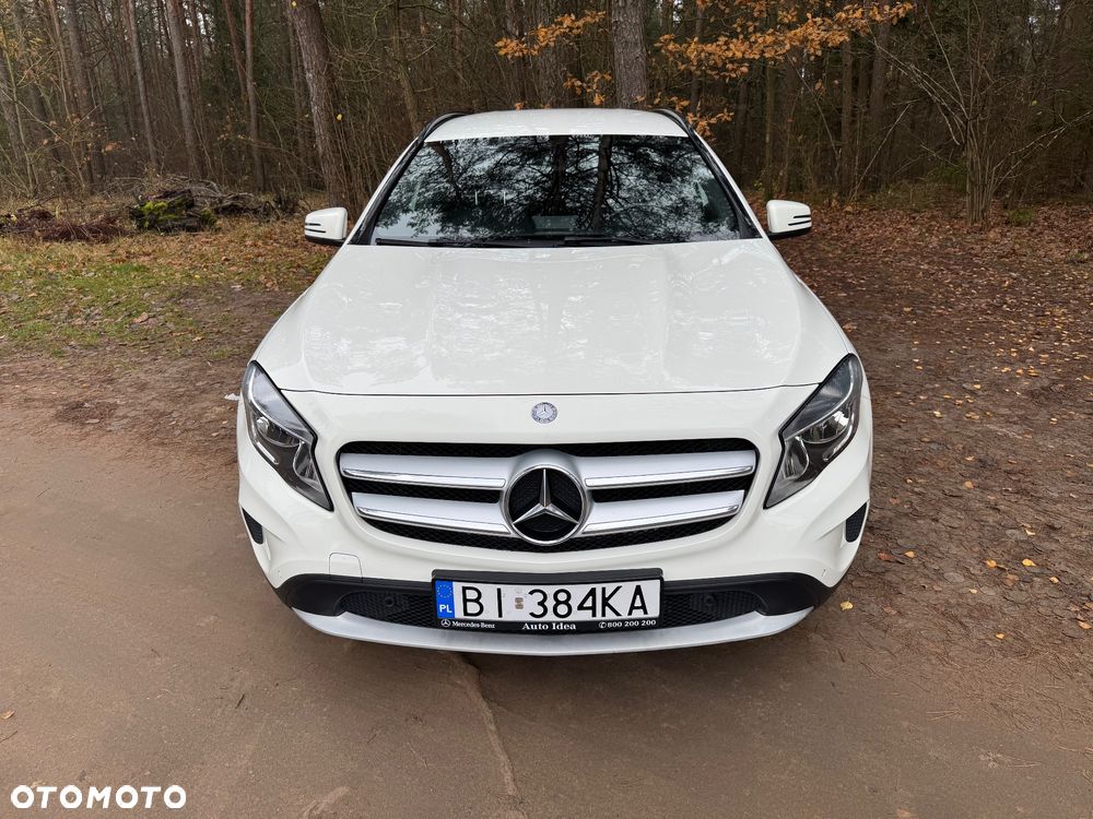 Mercedes-Benz GLA - 3