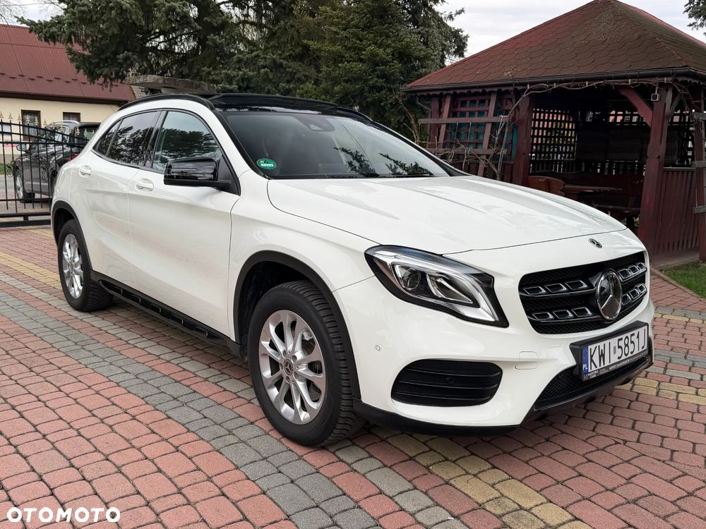 Mercedes-Benz GLA 250 4Matic 7G-DCT AMG Line - 5