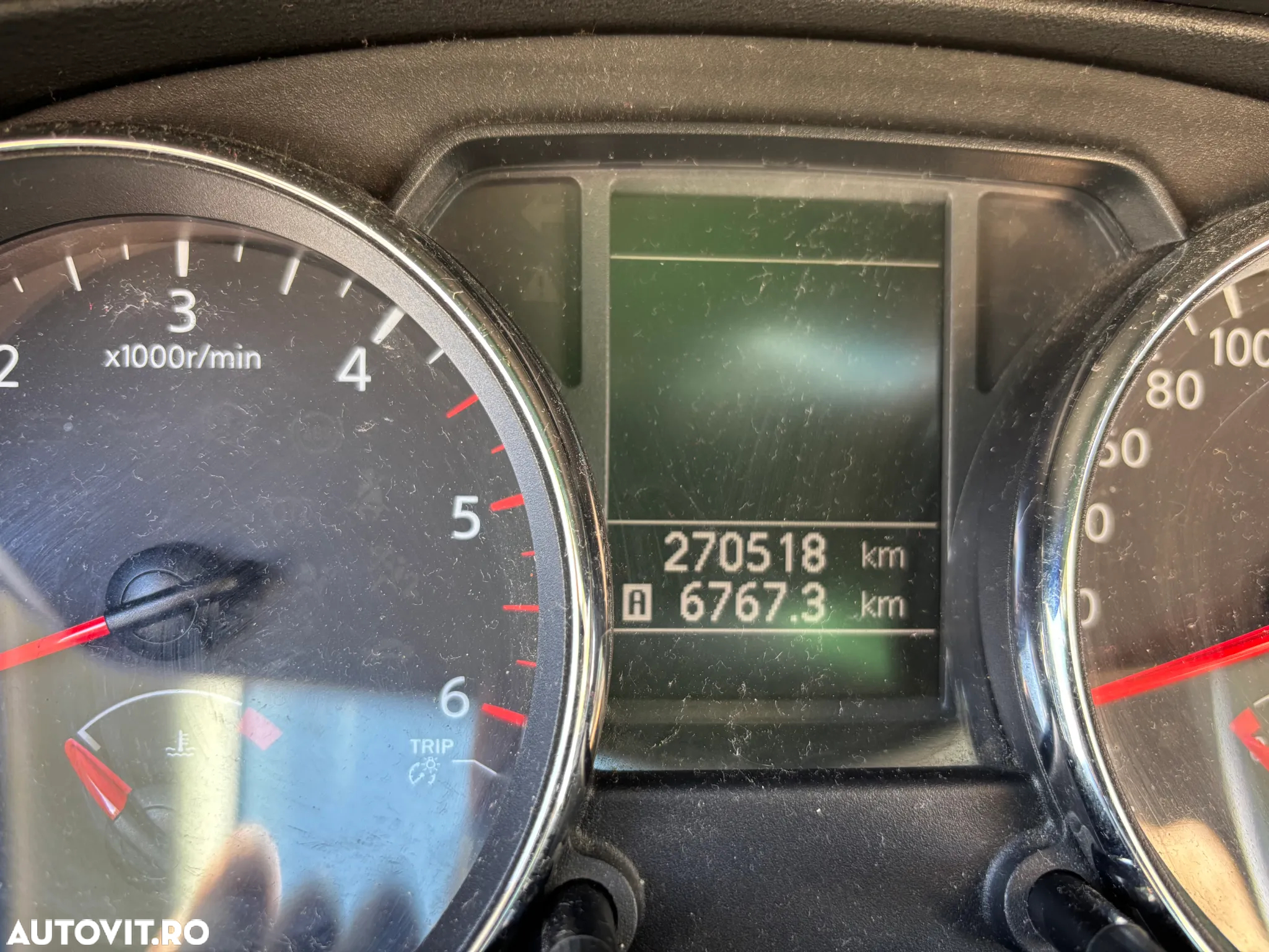 Nissan Qashqai 2.0 dCi DPF 4x4 Aut tekna - 9