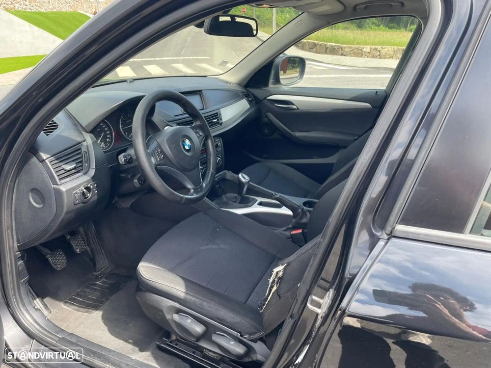 BMW X1 18 d sDrive - 7