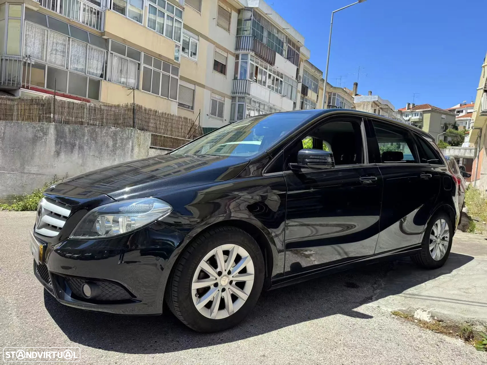 Mercedes-Benz B 180 CDi BlueEfficiency Aut. - 2
