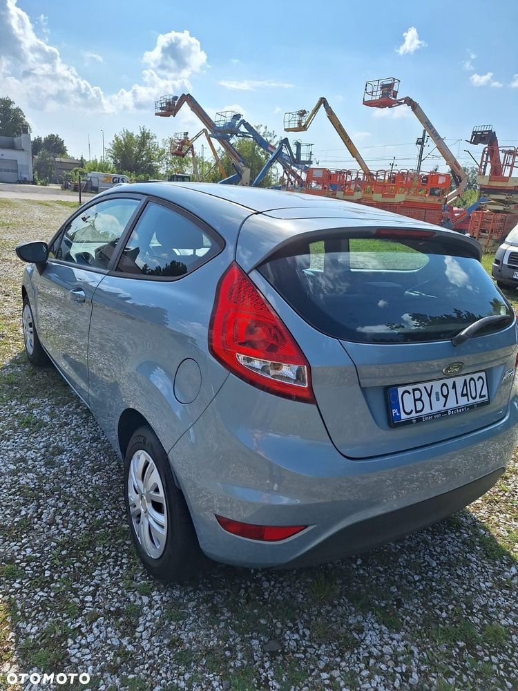 Ford Fiesta 1.25 Champions Edition - 5