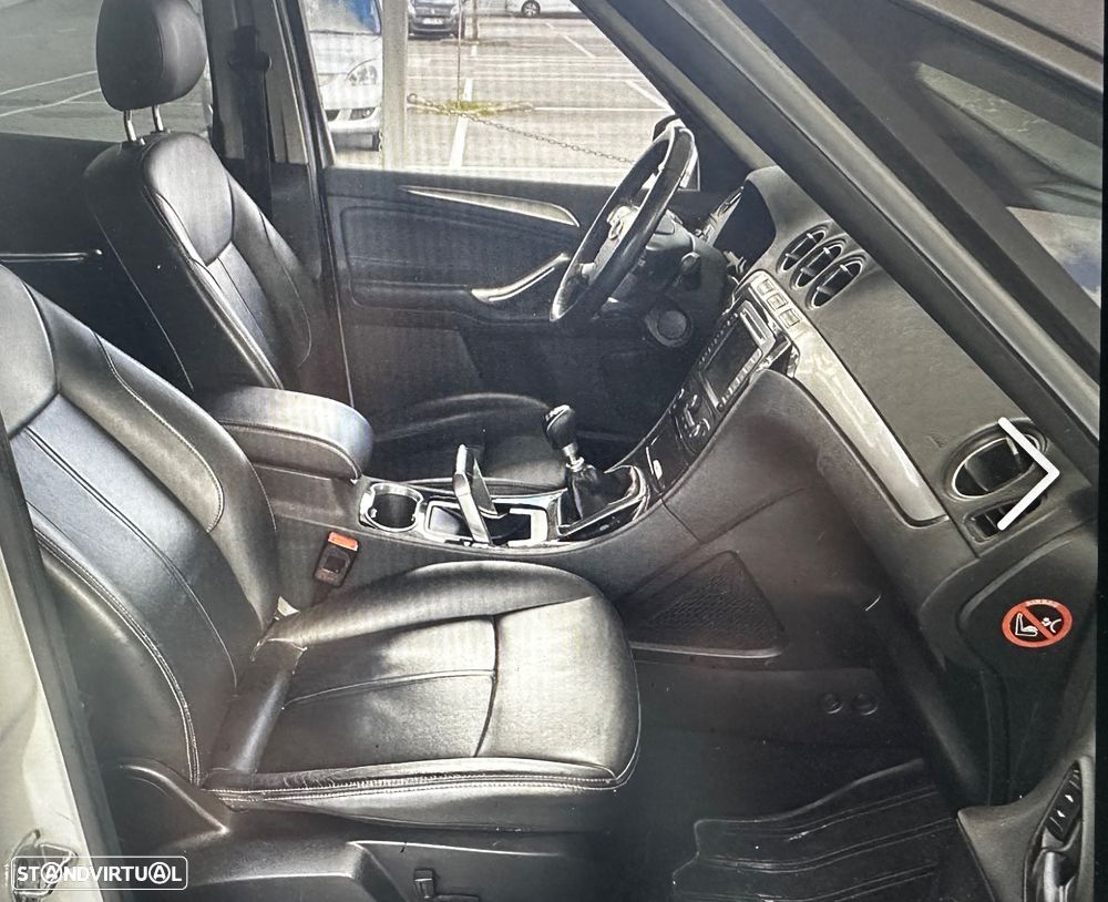 Ford S-Max 2.0 TDCi Titanium 7L - 7