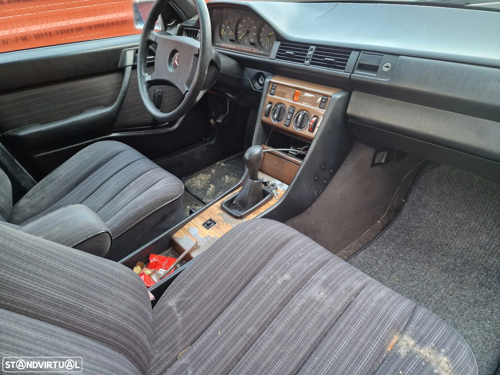 Mercedes-Benz E200 D - 4