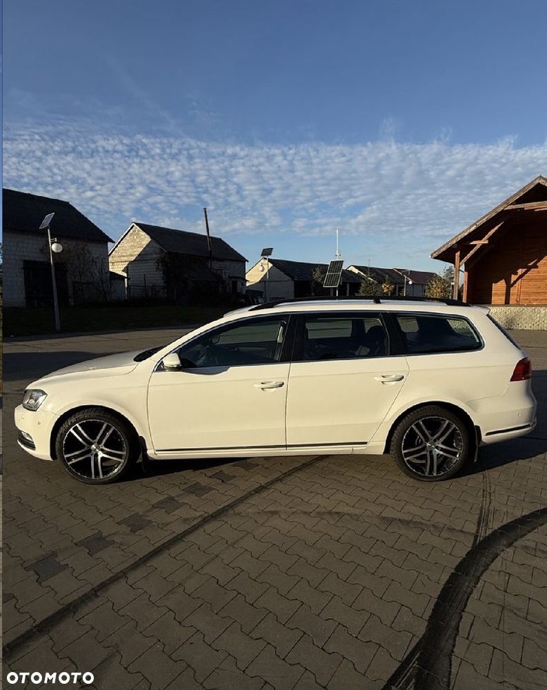 Volkswagen Passat - 5