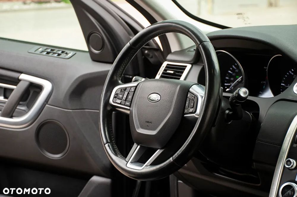 Land Rover Discovery Sport - 9