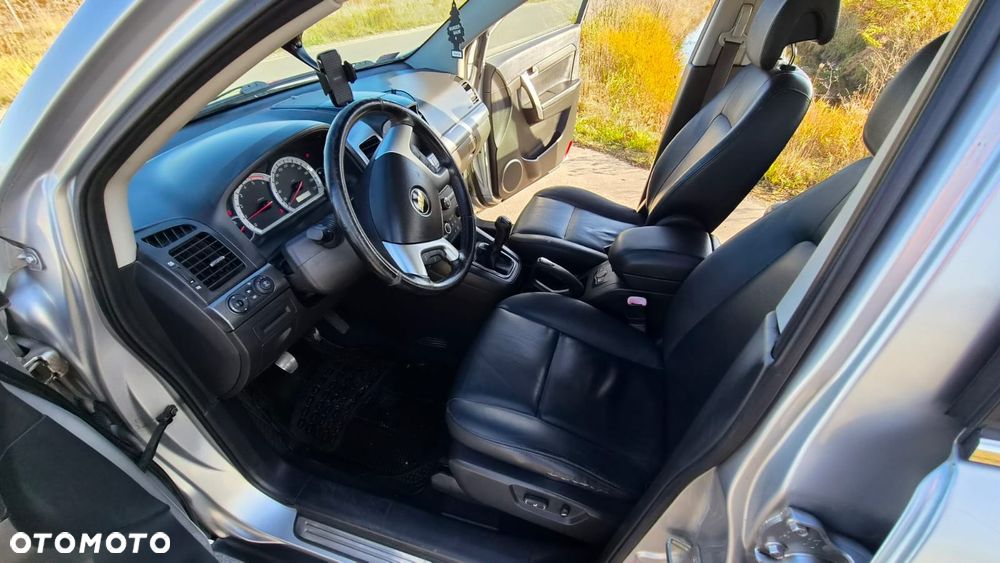 Chevrolet Captiva 2008 photo 4