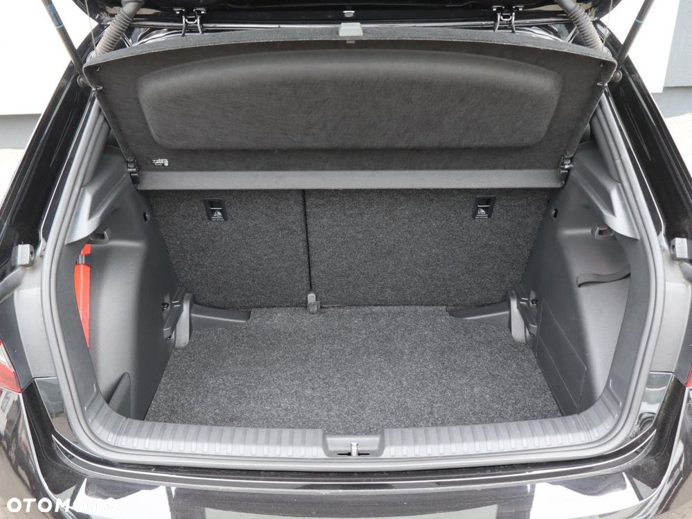 Skoda Fabia 1.5 TSI Monte Carlo DSG - 9