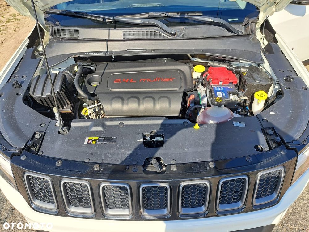 Jeep Compass - 13