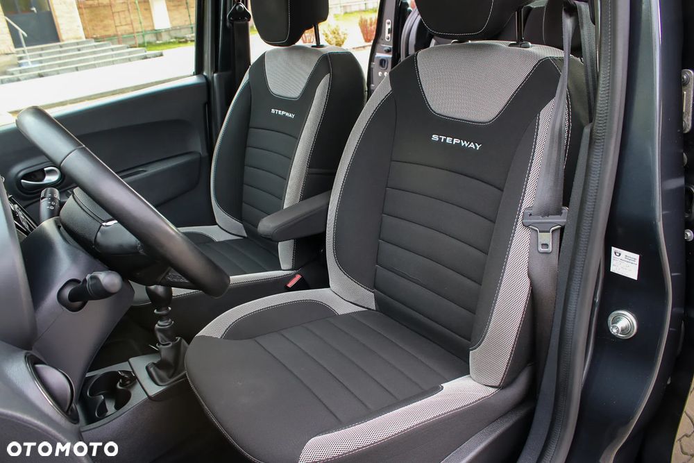 Dacia Dokker 1.3 TCe Stepway - 35