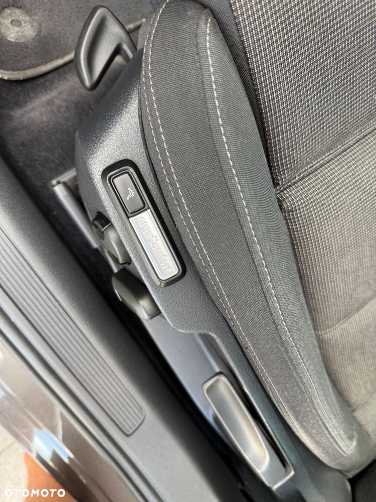 Volkswagen Passat Variant 2.0 TDI BMT SCR 4Mot Comfortline DSG7 - 19