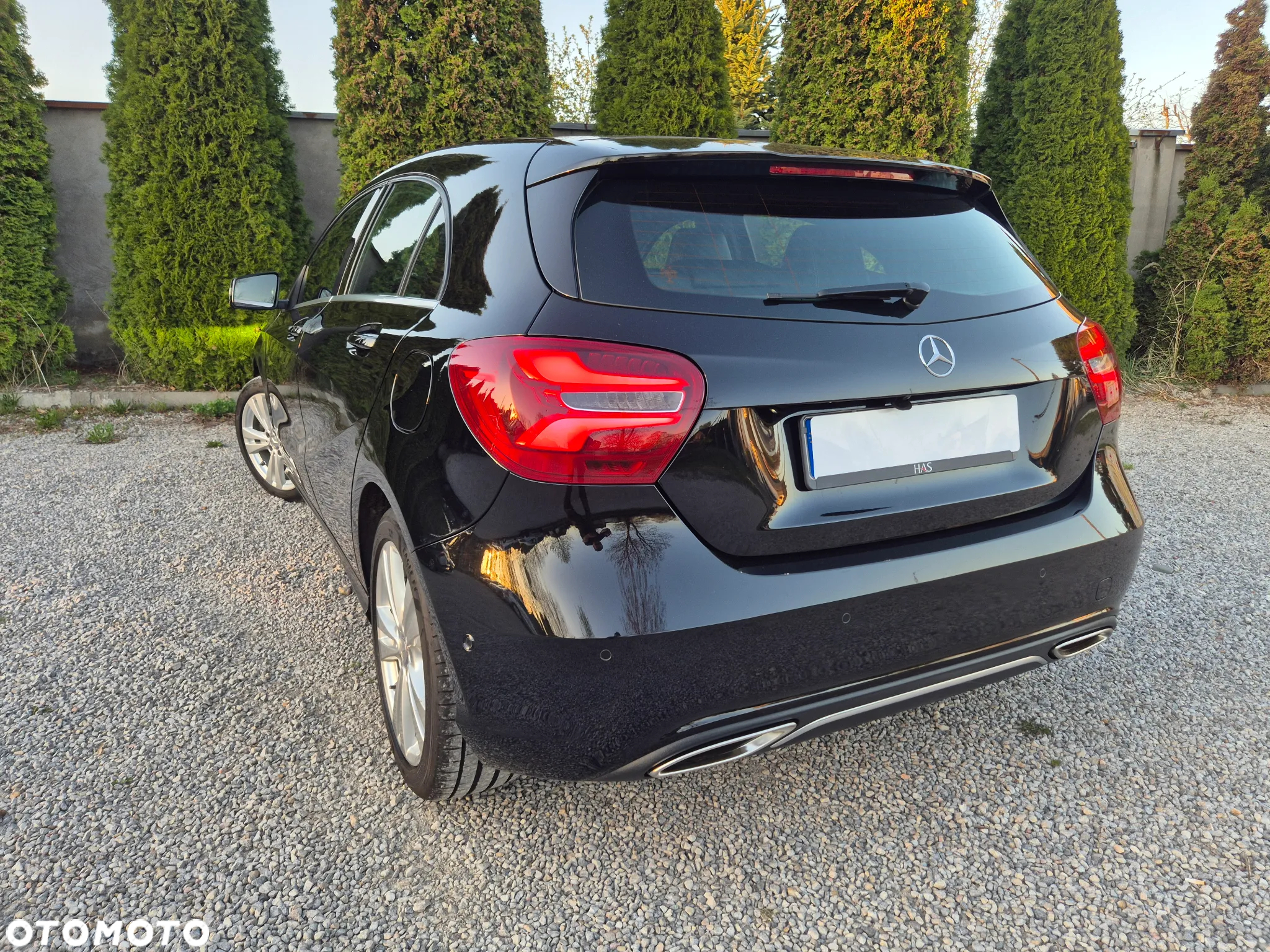 Mercedes-Benz Klasa A 180 (BlueEFFICIENCY) Urban - 32