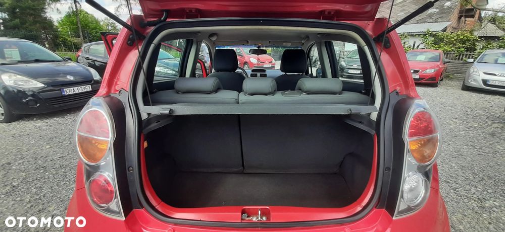 Chevrolet Spark - 27