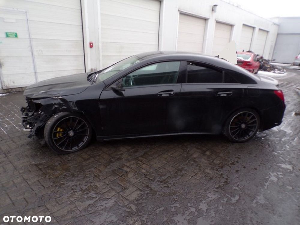 Części- Mercedes CLA250 C117 2.0i 211 KM 13R - 1