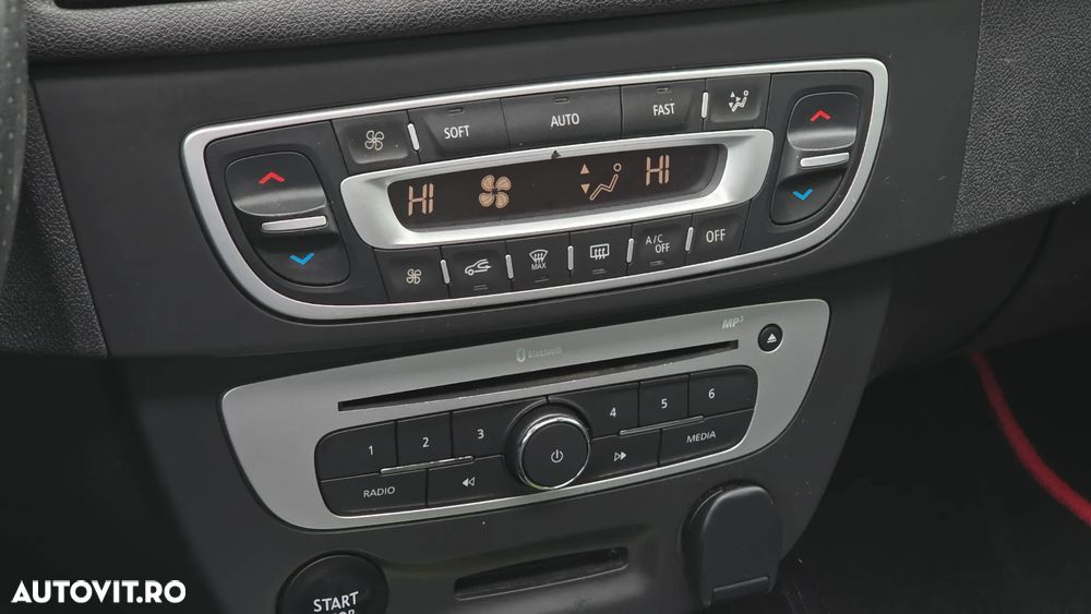 Renault Megane ENERGY dCi 130 BOSE EDITION - 30