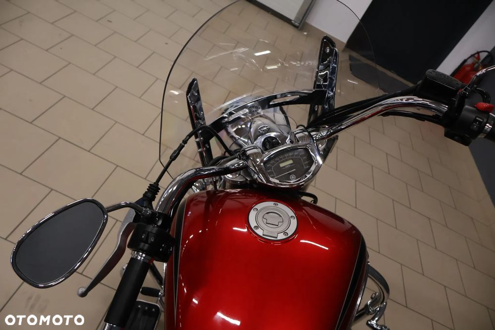 Yamaha XVS - 9