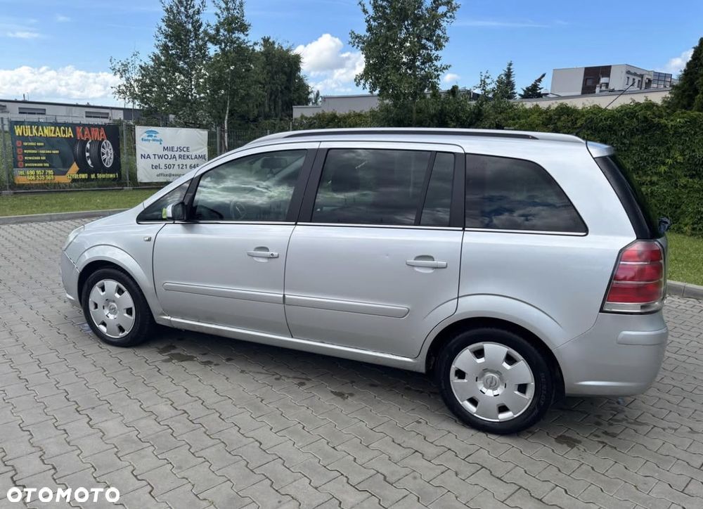 Opel Zafira 1.8 Enjoy - 3