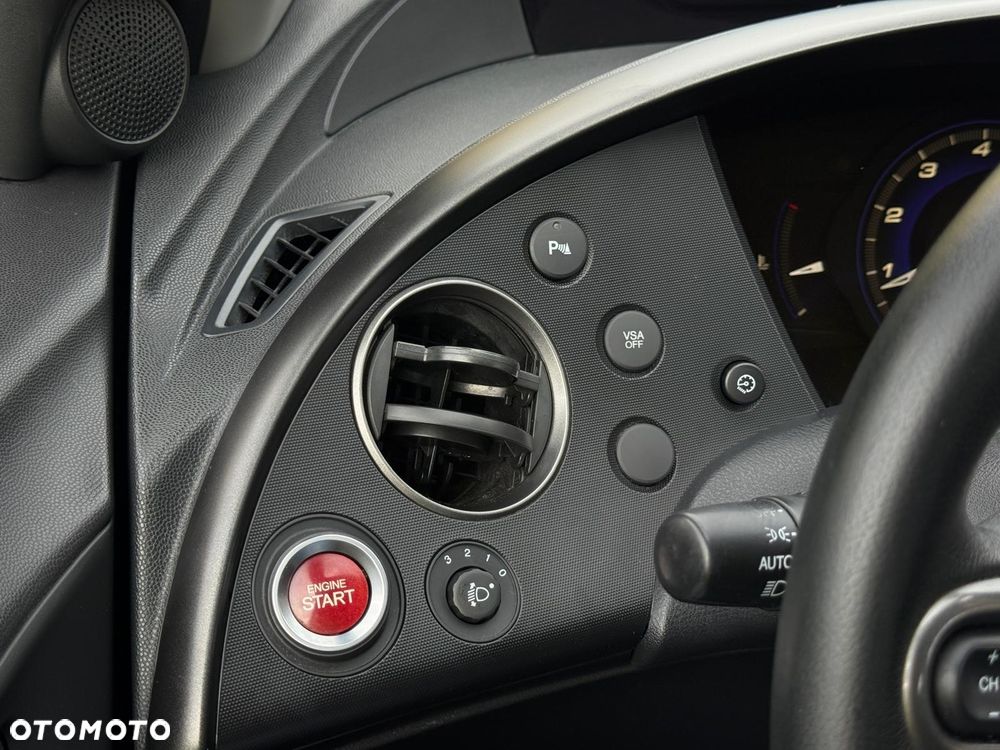 Honda Civic 1.8i-VTEC Executive - 25
