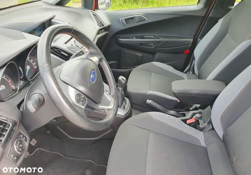 Ford B-MAX - 22