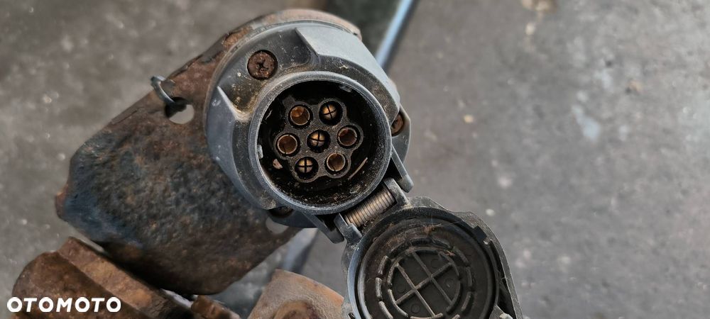 HAK HOLOWNICZY SEAT TOLEDO III - 6