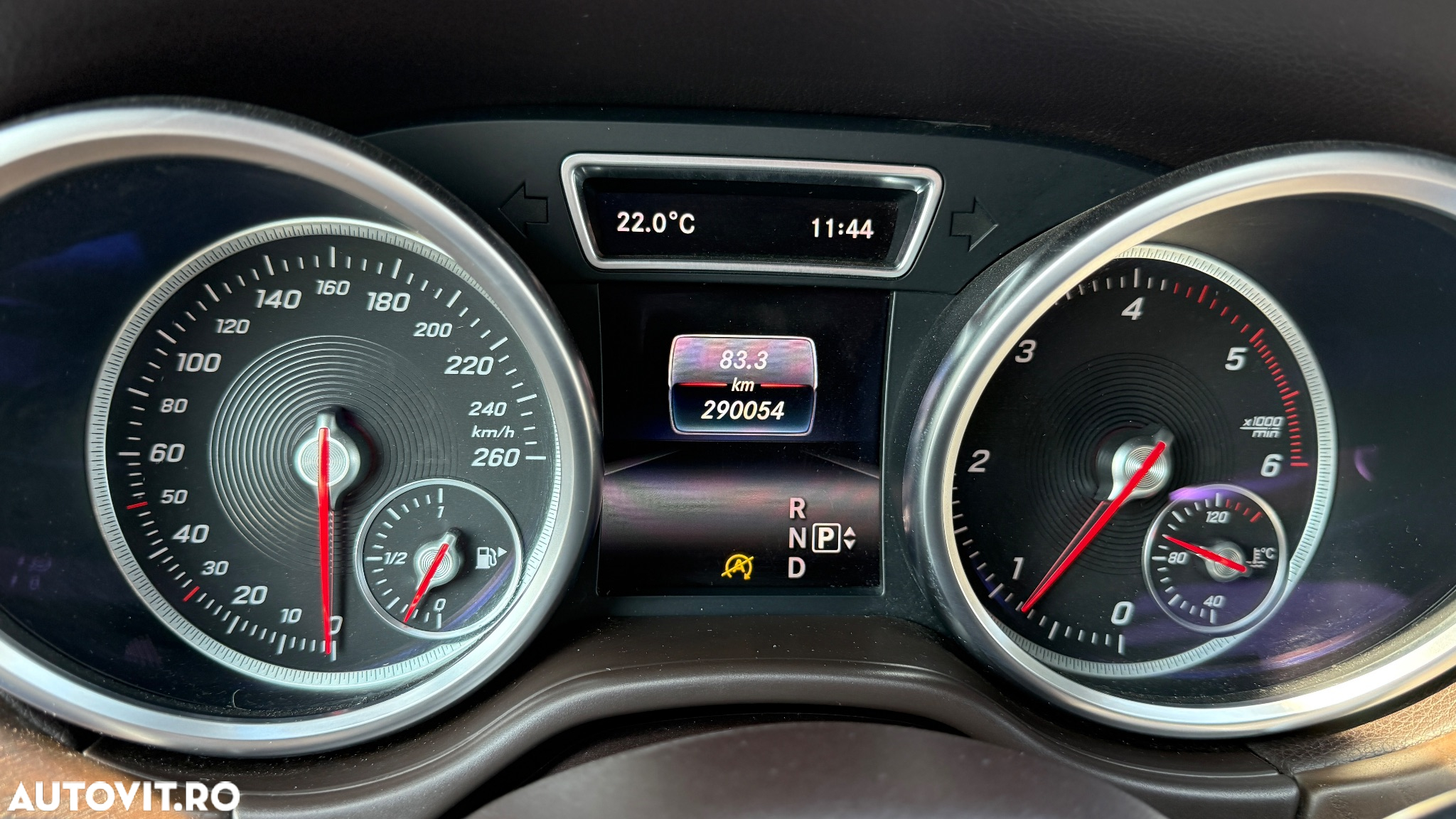 Mercedes-Benz GLE 350 d 4MATIC - 12