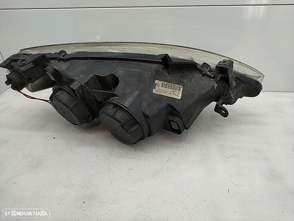 Farol Esquerdo Peugeot 307 Break (3E) - 3