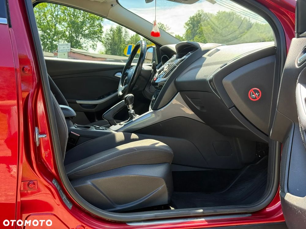 Ford Focus 1.6 EcoBoost Edition - 18