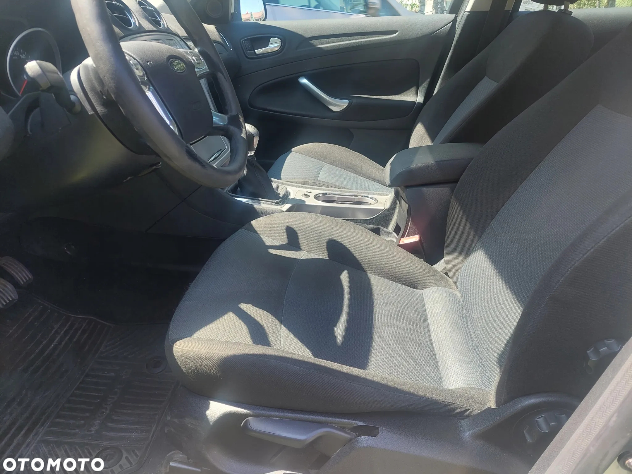 Ford Mondeo - 4