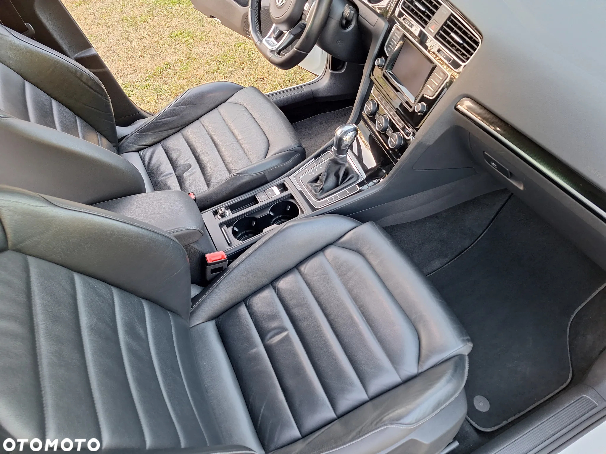 Volkswagen Golf VII 2.0 TDI BMT Highline DSG - 23