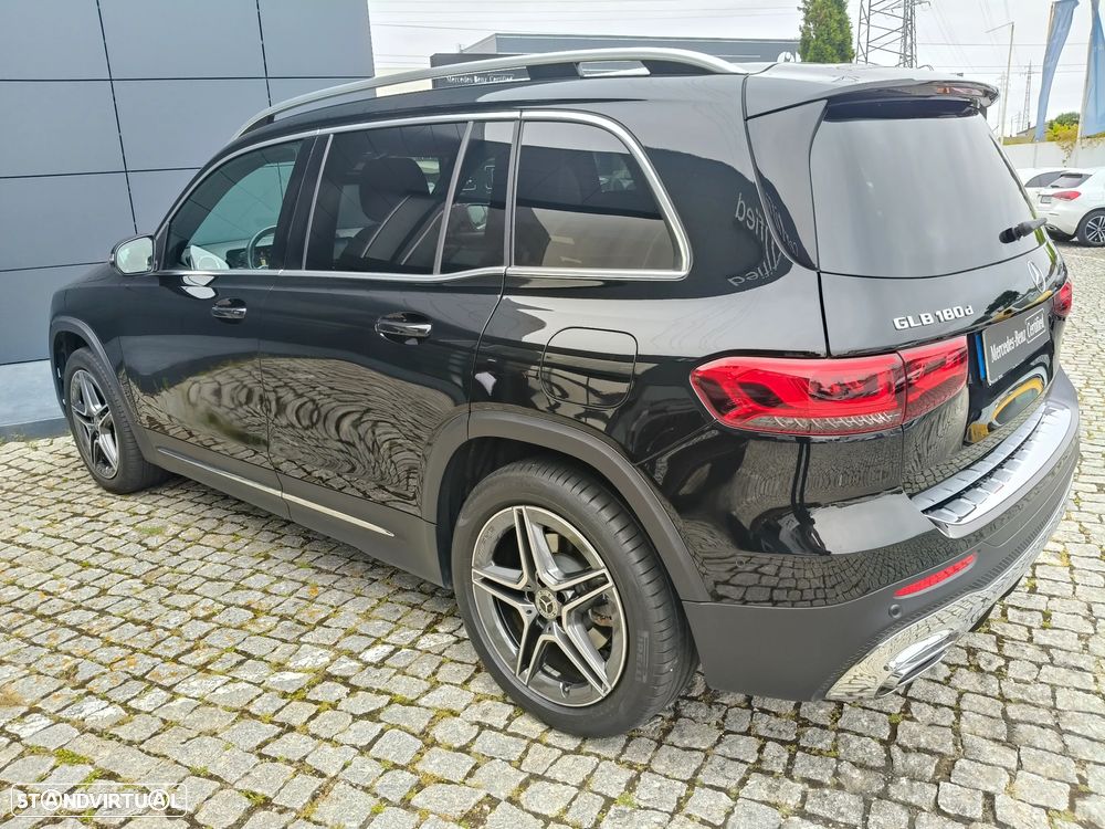 Mercedes-Benz GLB 180 d AMG Line - 11