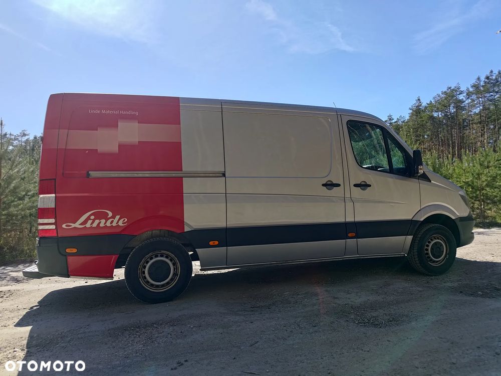Mercedes-Benz Sprinter - 5
