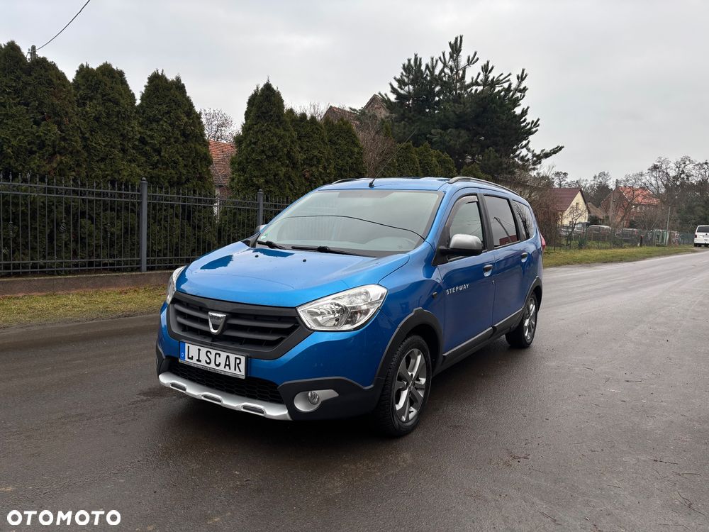 Dacia Lodgy TCe 115 Stepway - 2