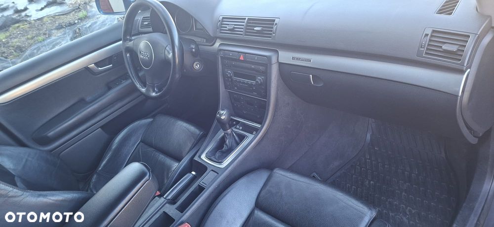Audi A4 Limousine 1.9 TDI Quattro - 5