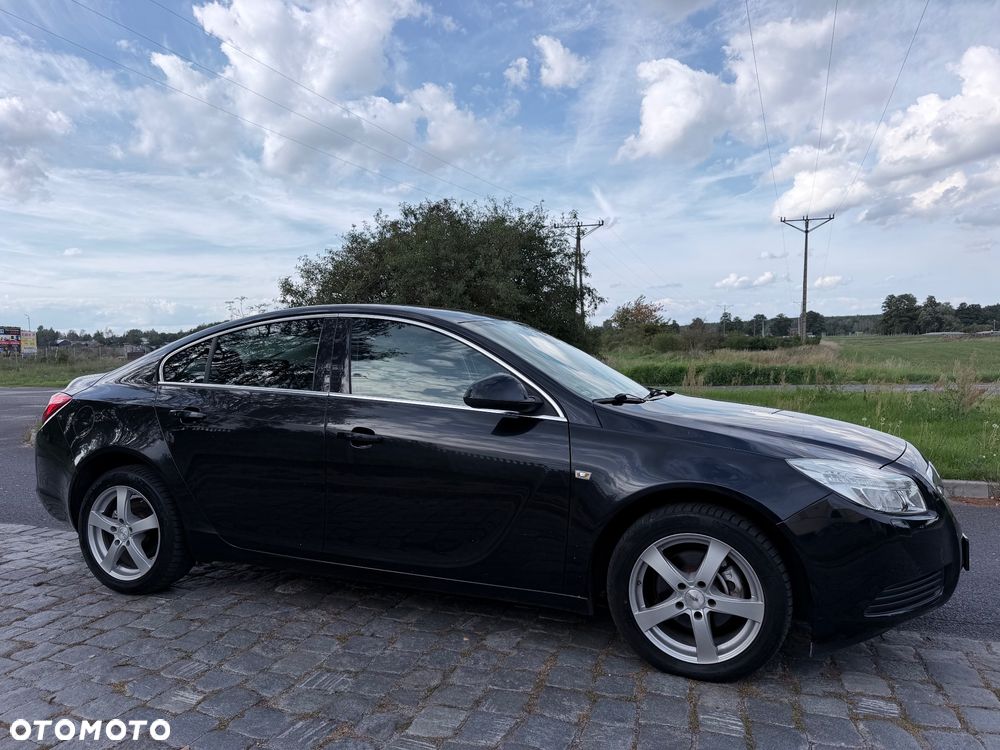 Opel Insignia 1.8 - 4